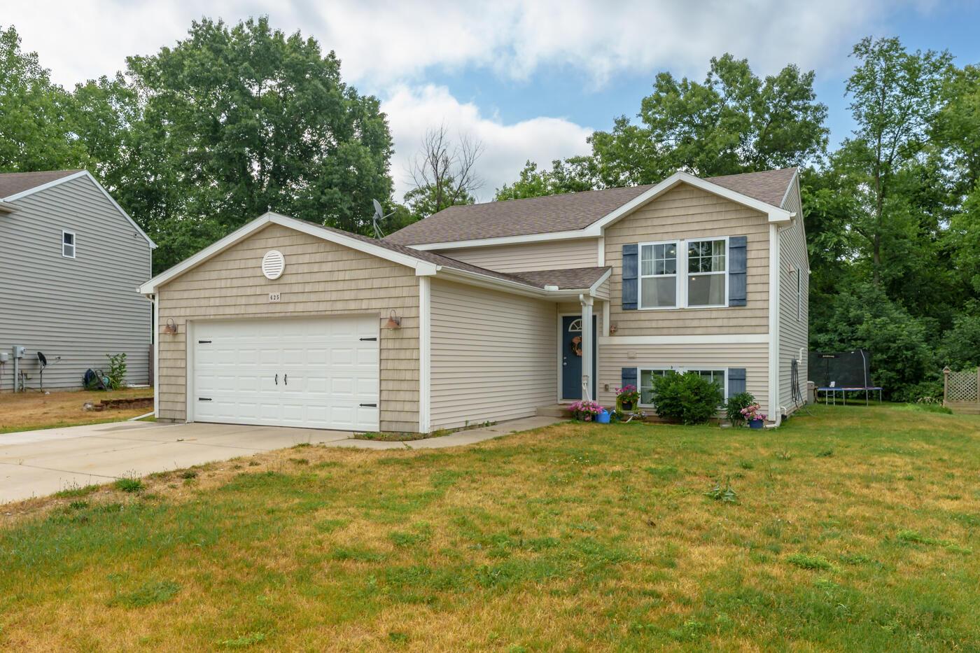 625 Oklahoma Drive Three Rivers, MI 49093 - Photo 1 of 40 Oklahoma_Dr_625_ThreeRivers_49093-1