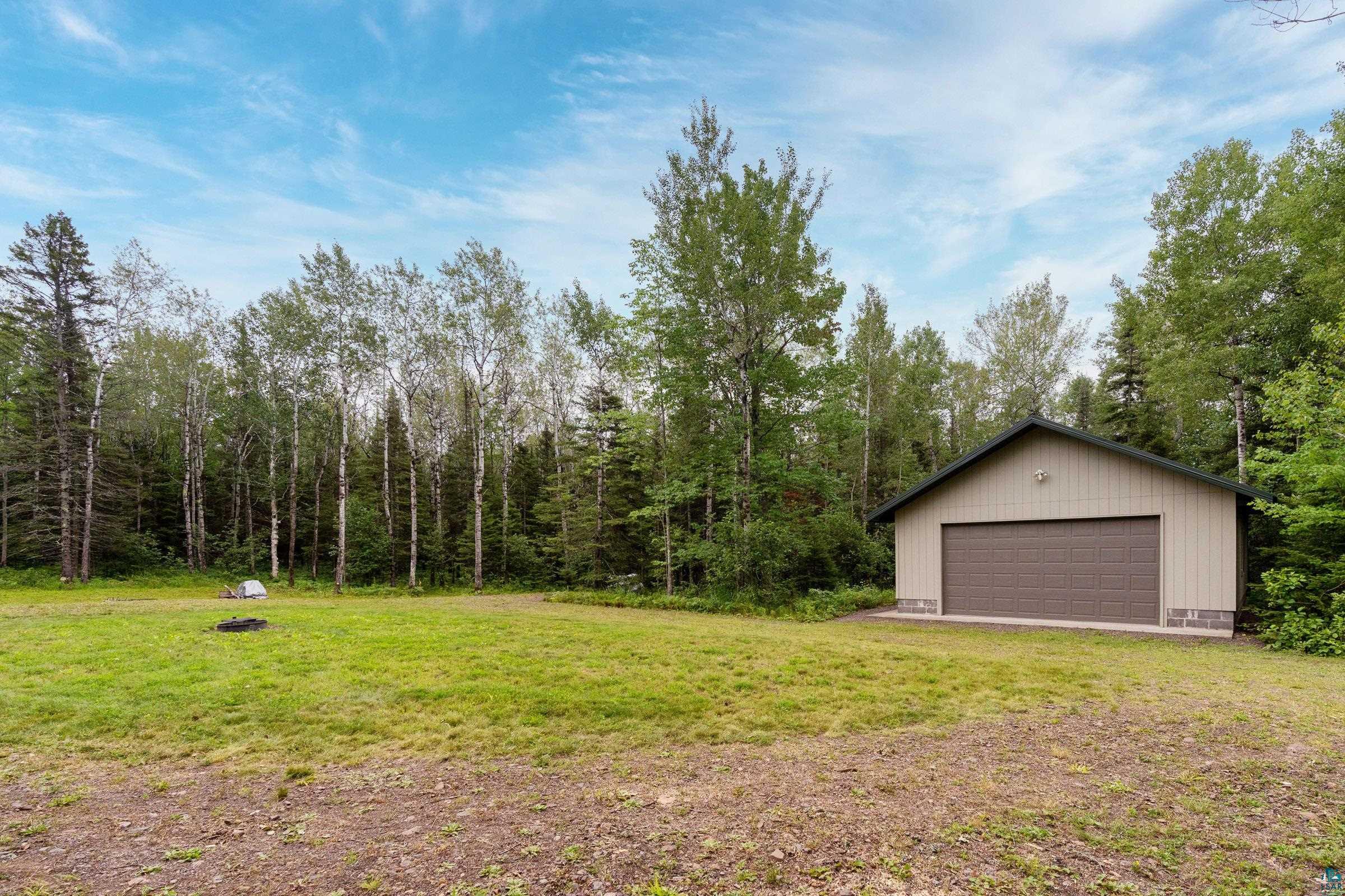 890 Forest Heights Road Two Harbors, MN 55616 - Photo 8 of 28