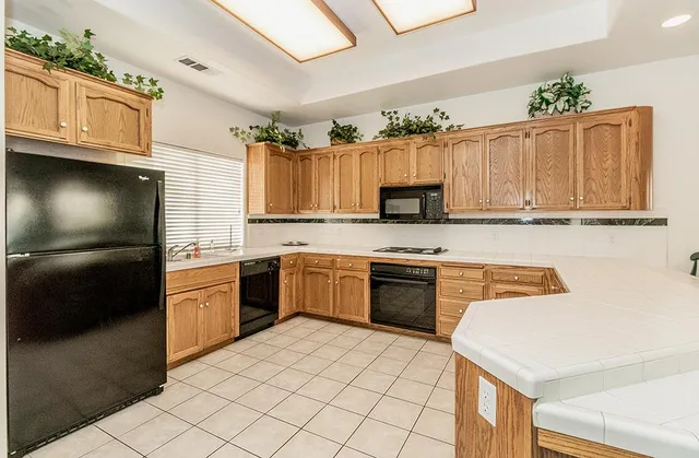 $279,500 | 1542 East Alluvial Avenue, Unit 147, Fresno, CA 93720