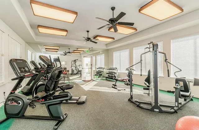 $279,500 | 1542 East Alluvial Avenue, Unit 147, Fresno, CA 93720