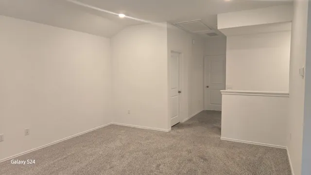 $2,400 | 14821 Perlino Way, Unit A, Manor, TX 78653