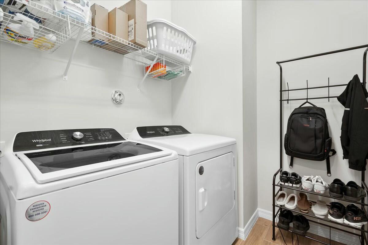 4801 Chantilly Road Lake Worth, FL 33467 - Photo 18 of 54 washer/dryer