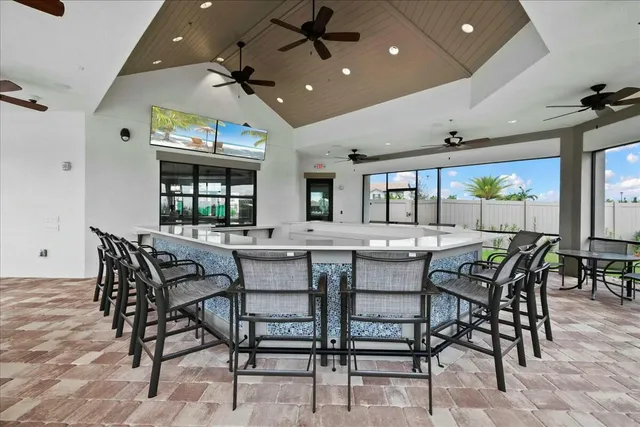 $670,000 | 4801 Chantilly Road, Lake Worth, FL 33467