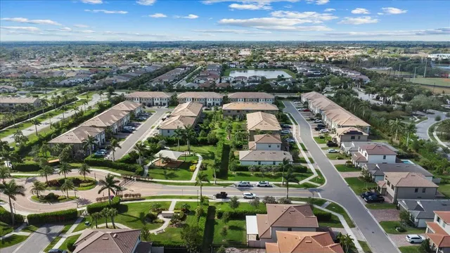 $670,000 | 4801 Chantilly Road, Lake Worth, FL 33467