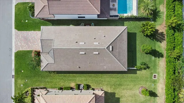 $670,000 | 4801 Chantilly Road, Lake Worth, FL 33467