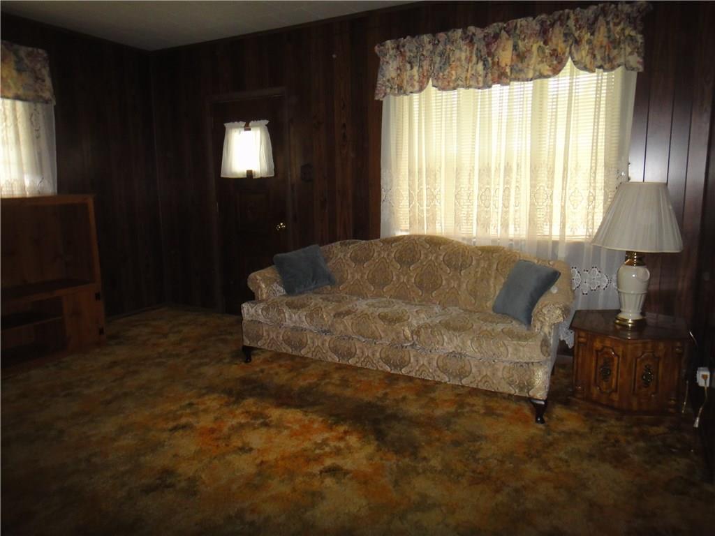 1653 State Rte 2023 Monongahela, PA 15063 - Photo 13 of 25 Living Room