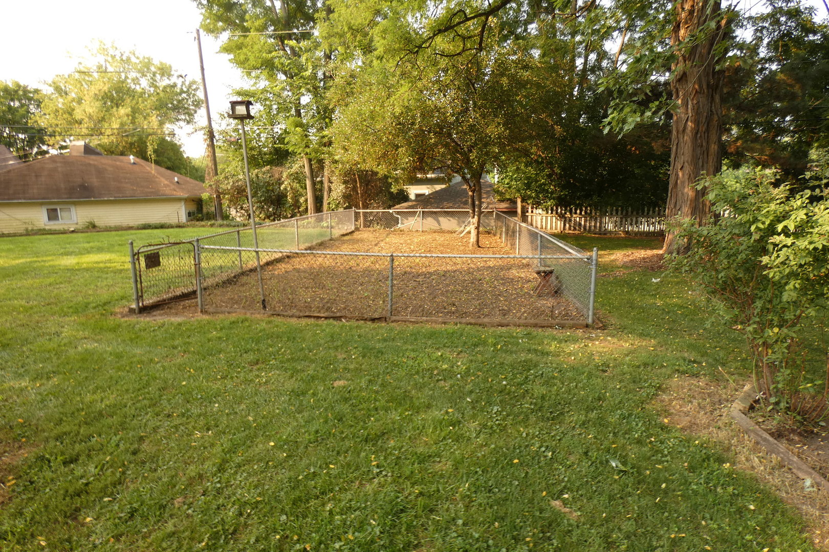 109 Crescent Road Fox River Grove, IL 60021 - Photo 4 of 4 a view of backyard with tree
