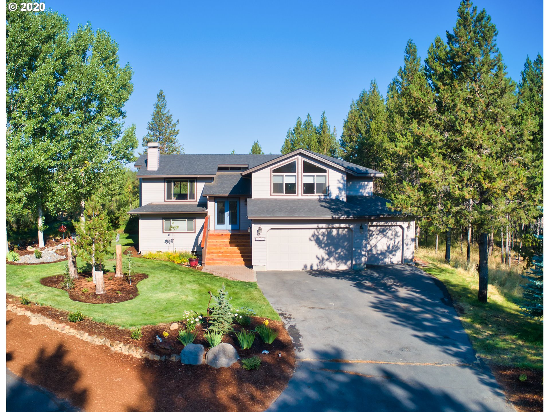 16862 Pony Express Way Bend, OR 97707 - Photo 3 of 26 Gallery Image 3