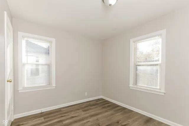 $1,105 | 4725 East 16th Street, Indianapolis, IN 46201