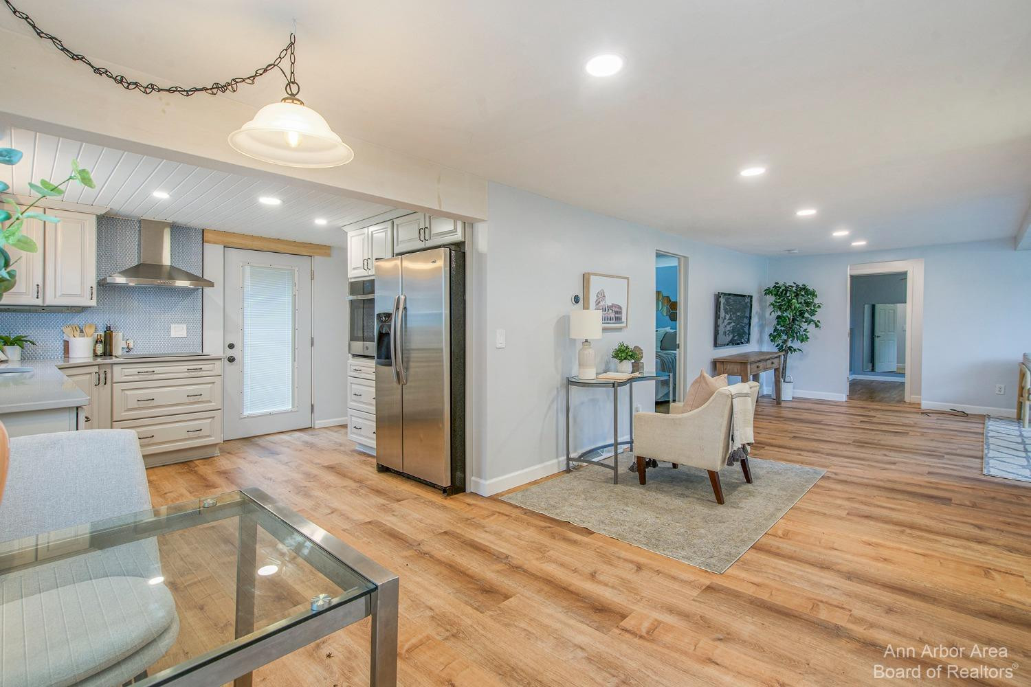 609 South Wagner Road Ann Arbor, MI 48103 - Photo 11 of 45 Photo 11