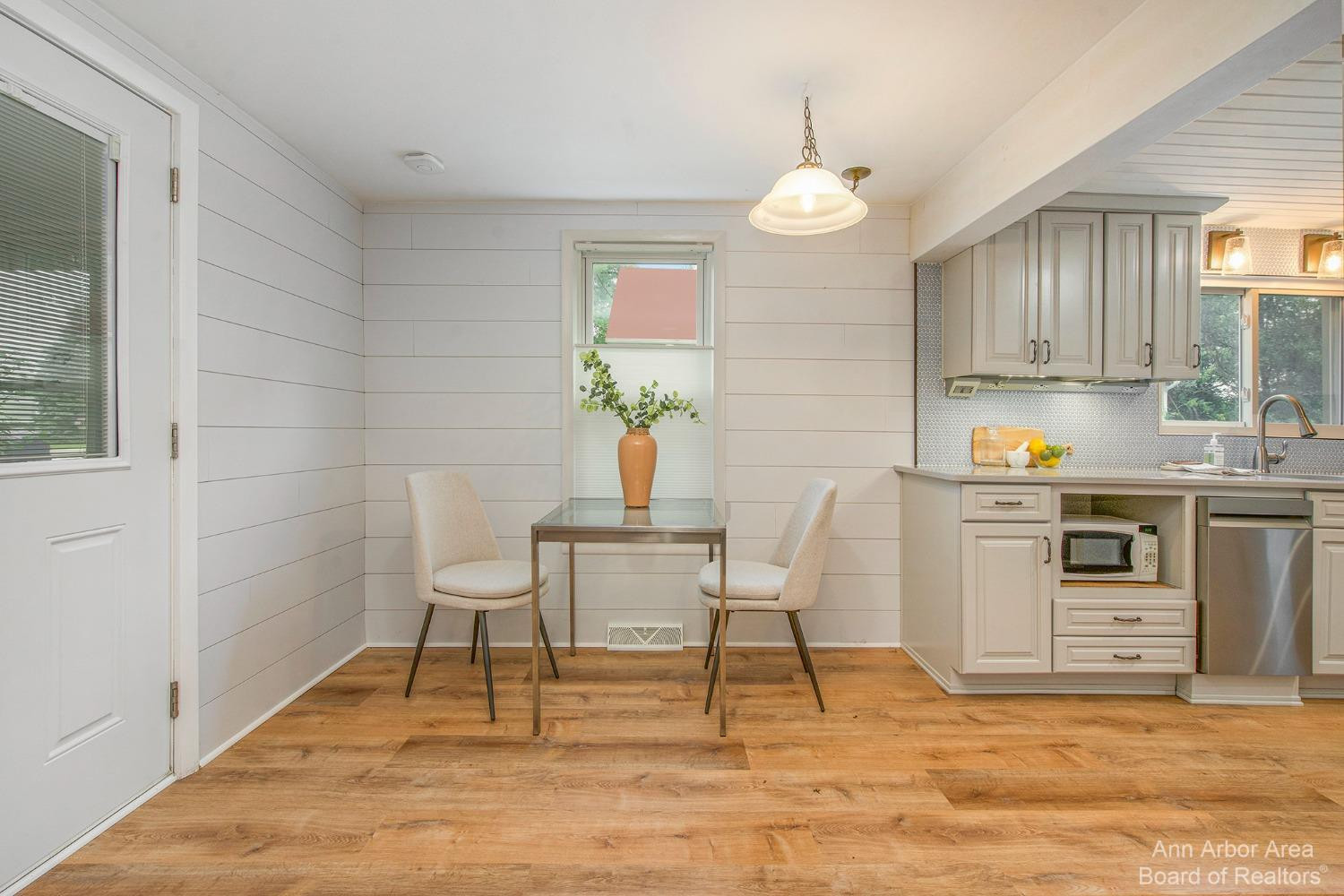 609 South Wagner Road Ann Arbor, MI 48103 - Photo 12 of 45 Photo 12