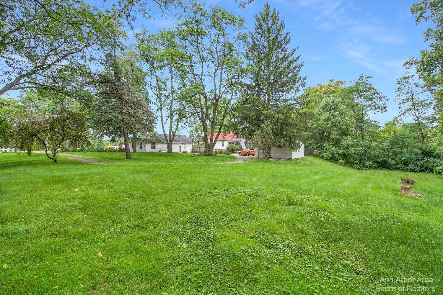 609 South Wagner Road Ann Arbor, MI 48103 - Photo 32 of 45 Photo 32