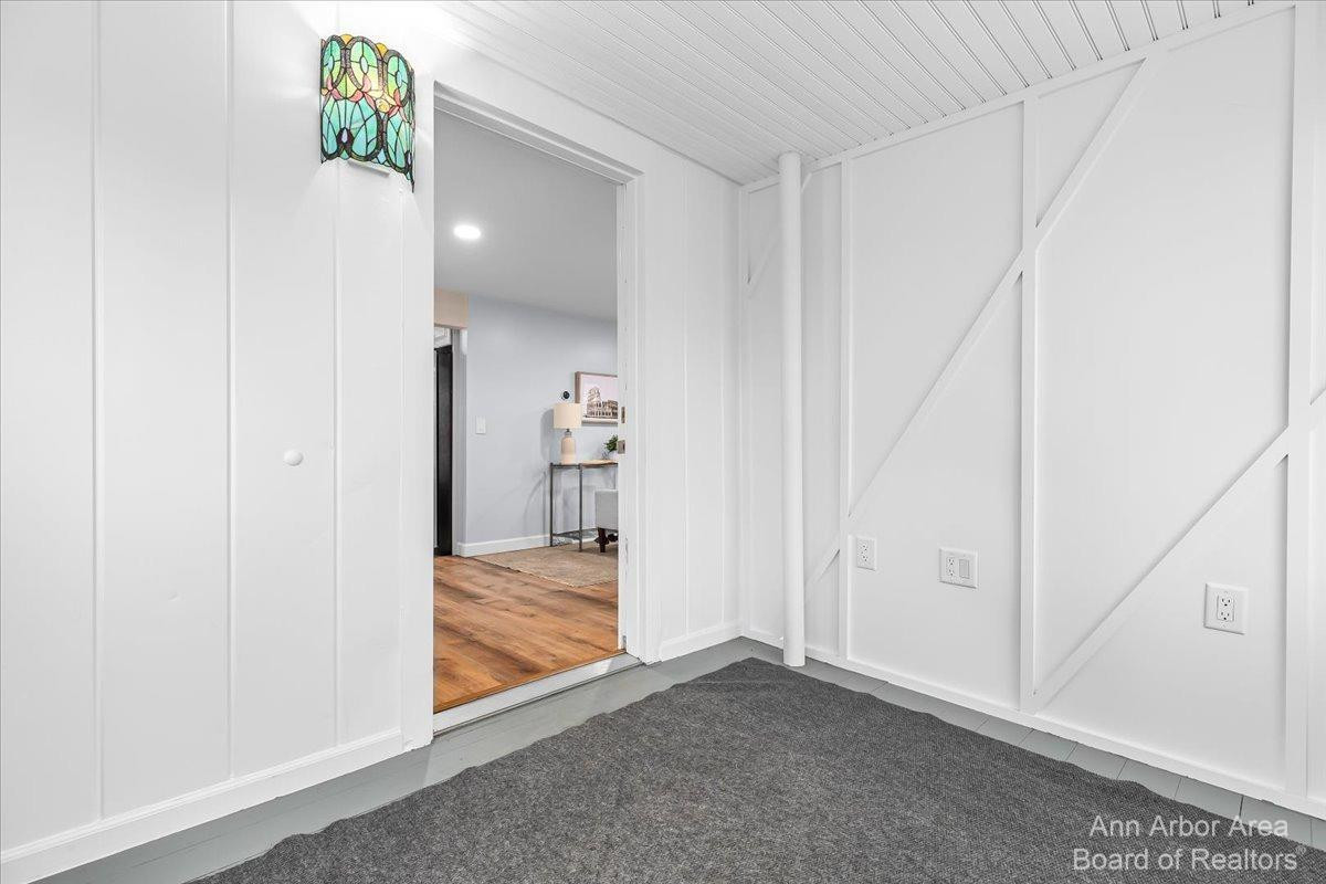 609 South Wagner Road Ann Arbor, MI 48103 - Photo 43 of 45 Photo 43
