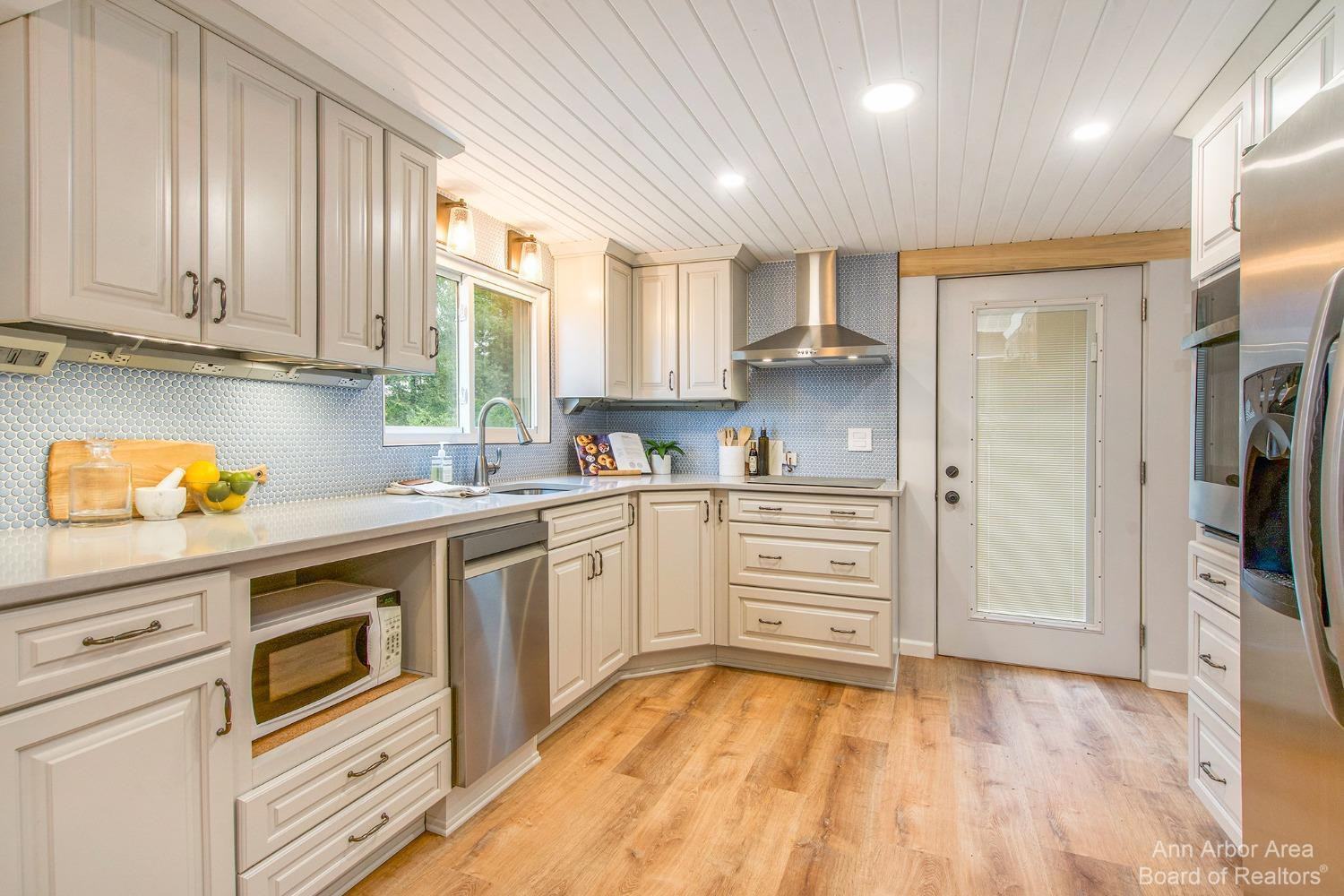 609 South Wagner Road Ann Arbor, MI 48103 - Photo 5 of 45 Photo 5