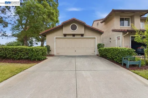 $648,000 | 1379 Chateau Common, Livermore, CA 94550