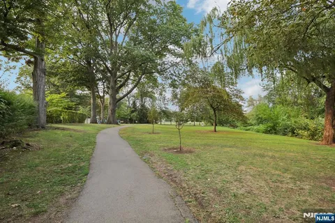 $799,999 | 36 Lake Street, Nutley, NJ 07110