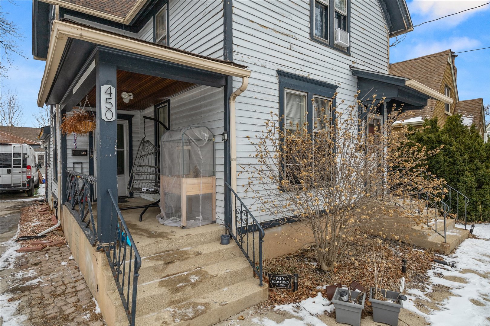 450 Villa Street Elgin, IL 60120 - Photo 4 of 16