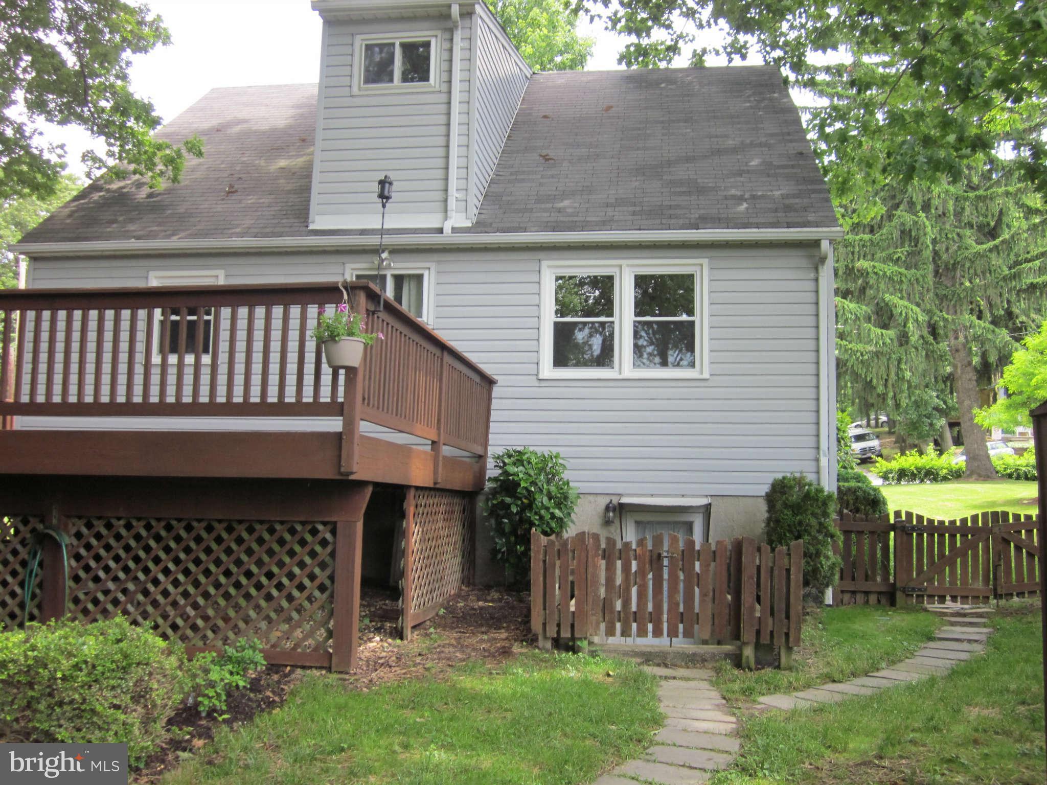 8002 Hillendale Road Baltimore, MD 21234 - Photo 16 of 21 Back View of house