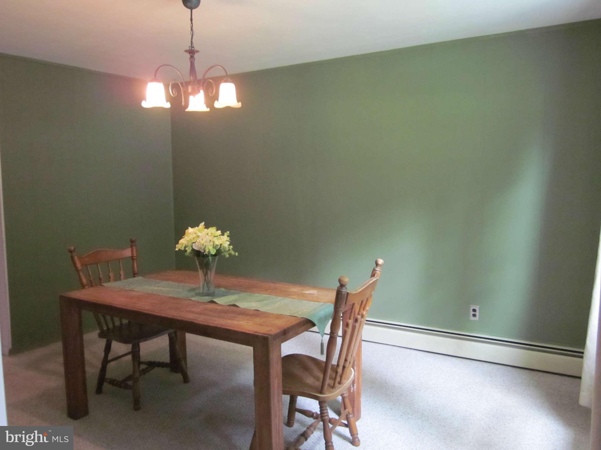 8002 Hillendale Road Baltimore, MD 21234 - Photo 5 of 21 Dining Room