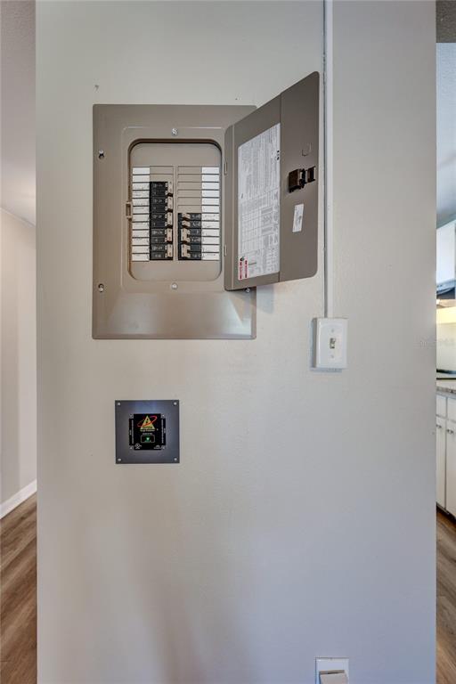 3125 36th Street North, Unit 208 St. Petersburg, FL 33713 - Photo 22 of 29 view of a bathroom with mirror and window