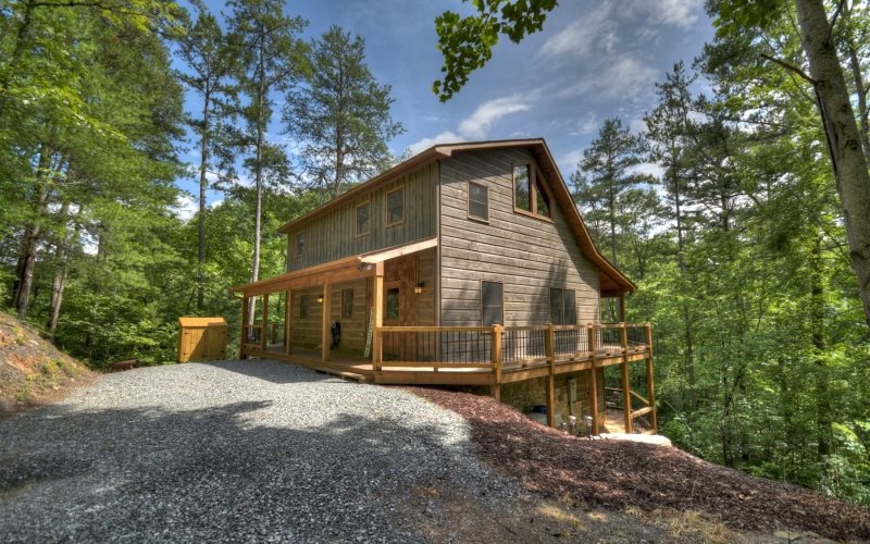258 Chickasaw Trail Blue Ridge, GA 30513 - Photo 1 of 4 Main View