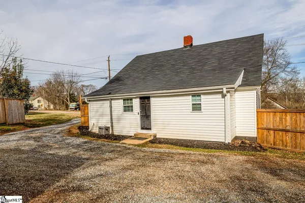 $220,000 | 6 South Main Street, Unit EXT, Startex, SC 29377