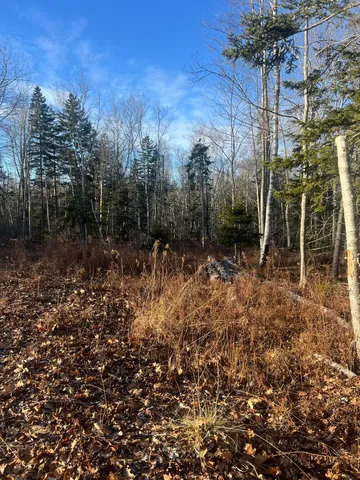 $68,000 | 52 Ledge Road, South Thomaston, ME 04858