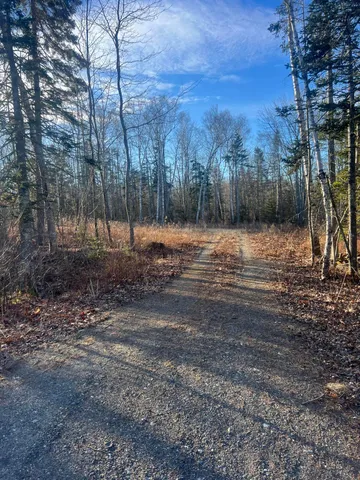 $68,000 | 52 Ledge Road, South Thomaston, ME 04858