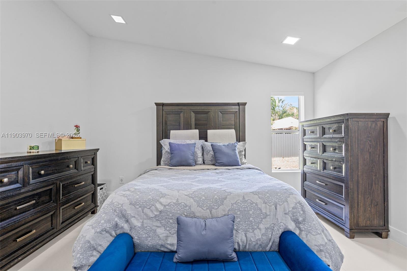 15281 Southwest 153rd Street Miami, FL 33187 - Photo 21 of 41