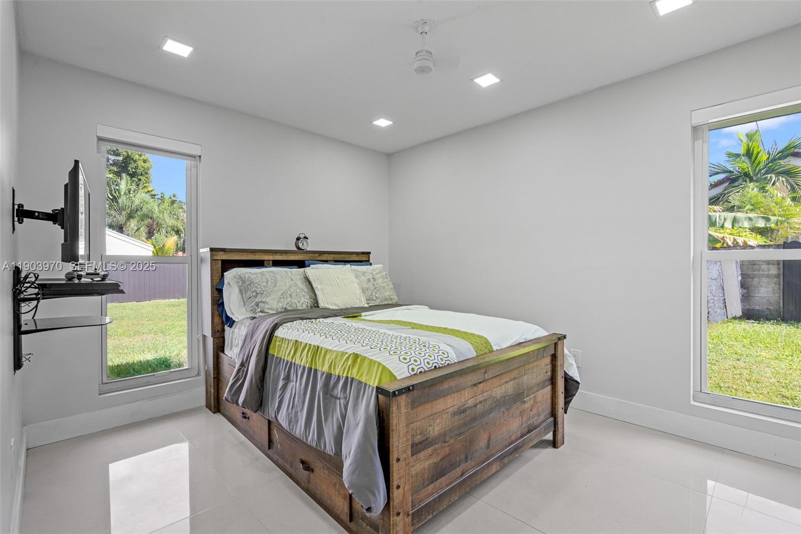 15281 Southwest 153rd Street Miami, FL 33187 - Photo 26 of 41