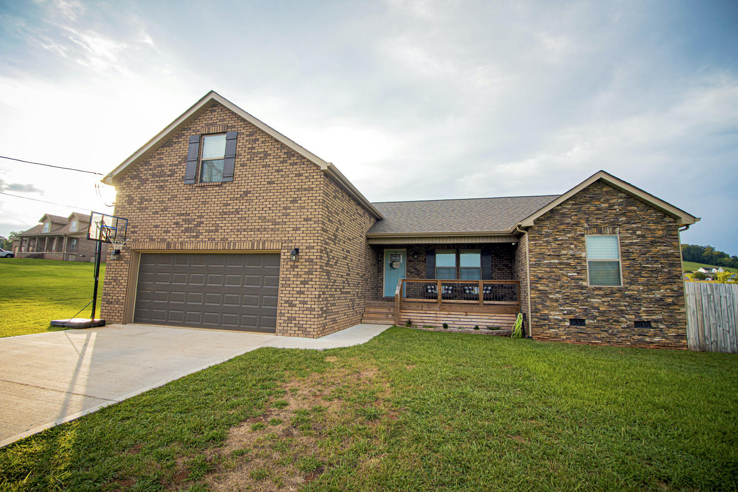 5525 Peterson Road Greenback, TN 37742 - Photo 2 of 23 5525Peterson_03