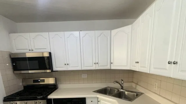 $349,900 | 8750 West 169th Street, Orland Park, IL 60462