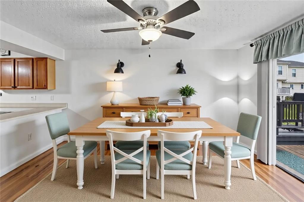 201 Manor View Drive Manor, PA 15665 - Photo 11 of 20 Virtually staged, Dining area or living room extension