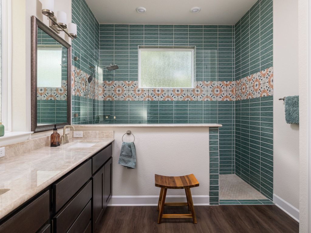 1145 West County Road East Lexington, TX 78947 - Photo 13 of 34 a bathroom with a sink and a mirror