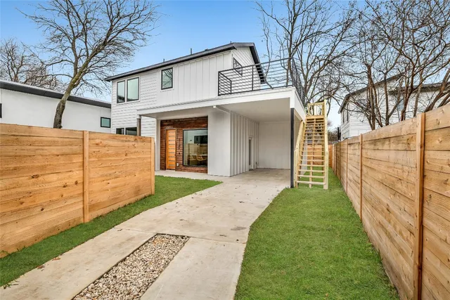 $520,000 | 2717 Lyons Road, Unit 2, Austin, TX 78702