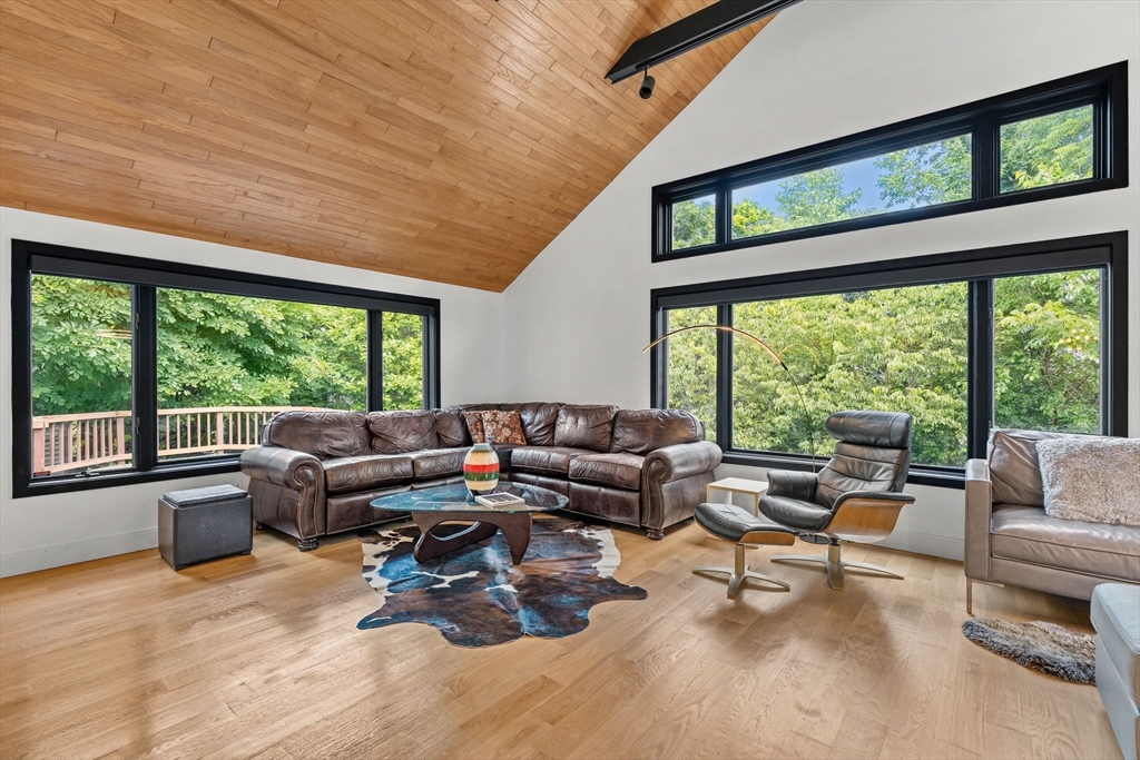 37 Slocum Road Boston, MA 02130 - Photo 14 of 40