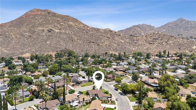 $549,900 | 514 Massachusetts Avenue, Riverside, CA 92507