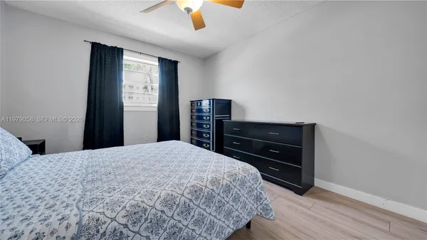 $1,850 | 415 Northeast 2nd Street, Unit 209, Hallandale Beach, FL 33009