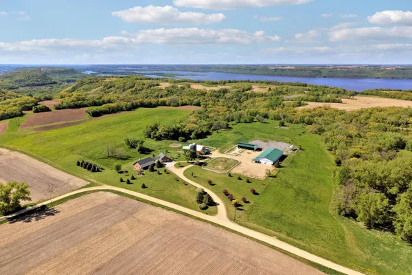 $1,375,000 | 28983 320th Ave Way, Red Wing, MN 55066