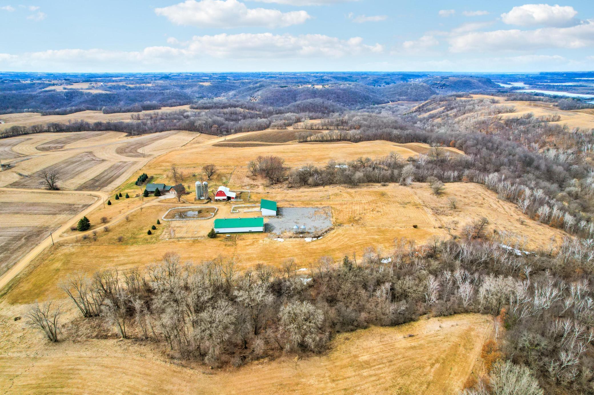 28983 320th Ave Way Red Wing, MN 55066 - Photo 2 of 136