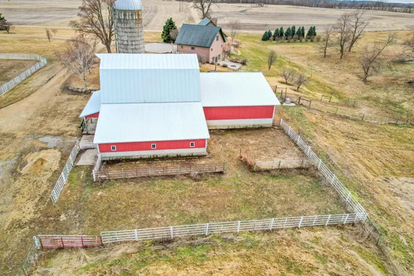 $1,375,000 | 28983 320th Ave Way, Red Wing, MN 55066