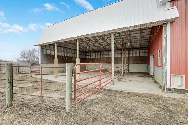 $1,375,000 | 28983 320th Ave Way, Red Wing, MN 55066