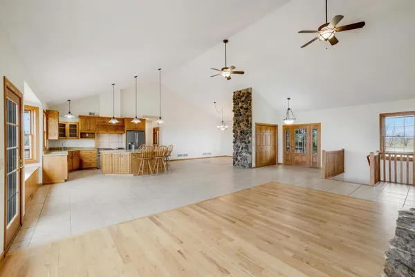 $1,375,000 | 28983 320th Ave Way, Red Wing, MN 55066