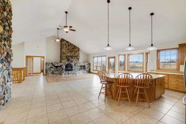 $1,375,000 | 28983 320th Ave Way, Red Wing, MN 55066