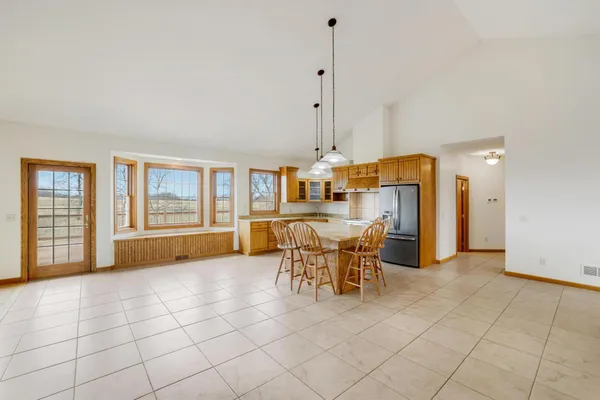 $1,375,000 | 28983 320th Ave Way, Red Wing, MN 55066