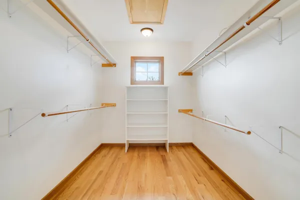 $1,375,000 | 28983 320th Ave Way, Red Wing, MN 55066