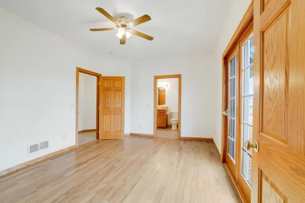 $1,375,000 | 28983 320th Ave Way, Red Wing, MN 55066