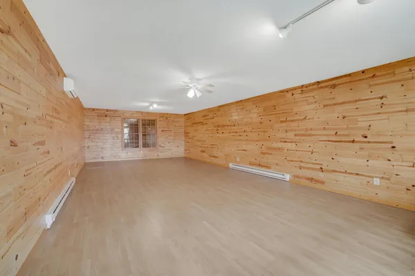 $1,375,000 | 28983 320th Ave Way, Red Wing, MN 55066
