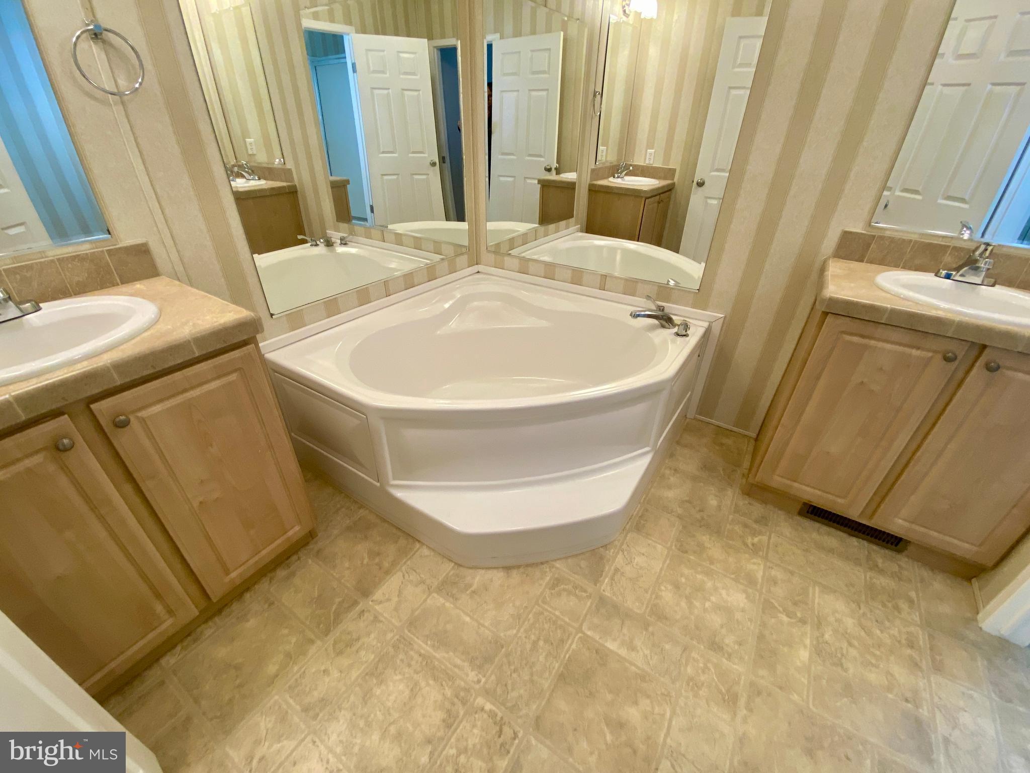 7877 Dublin Road Salisbury, MD 21801 - Photo 42 of 63 En Suite