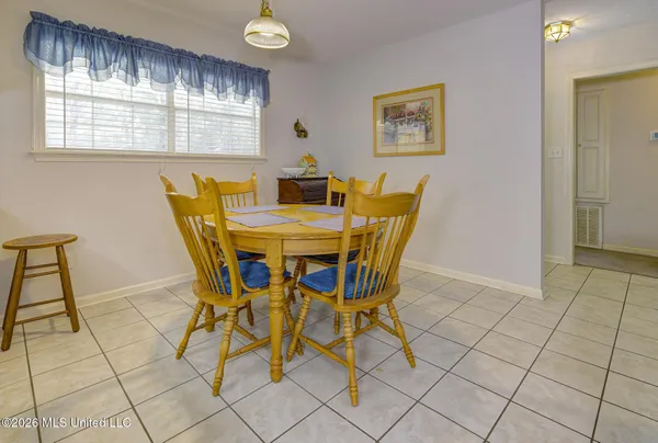 $259,900 | 806 Winding Hills Drive, Clinton, MS 39056